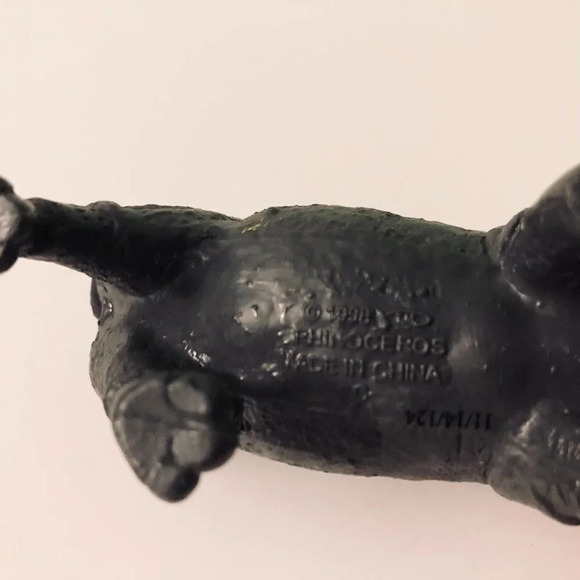 Lot of 3 Assorted Rhino  Rhinoceros Figures Mojo Safari LTD - Picture 13 of 15